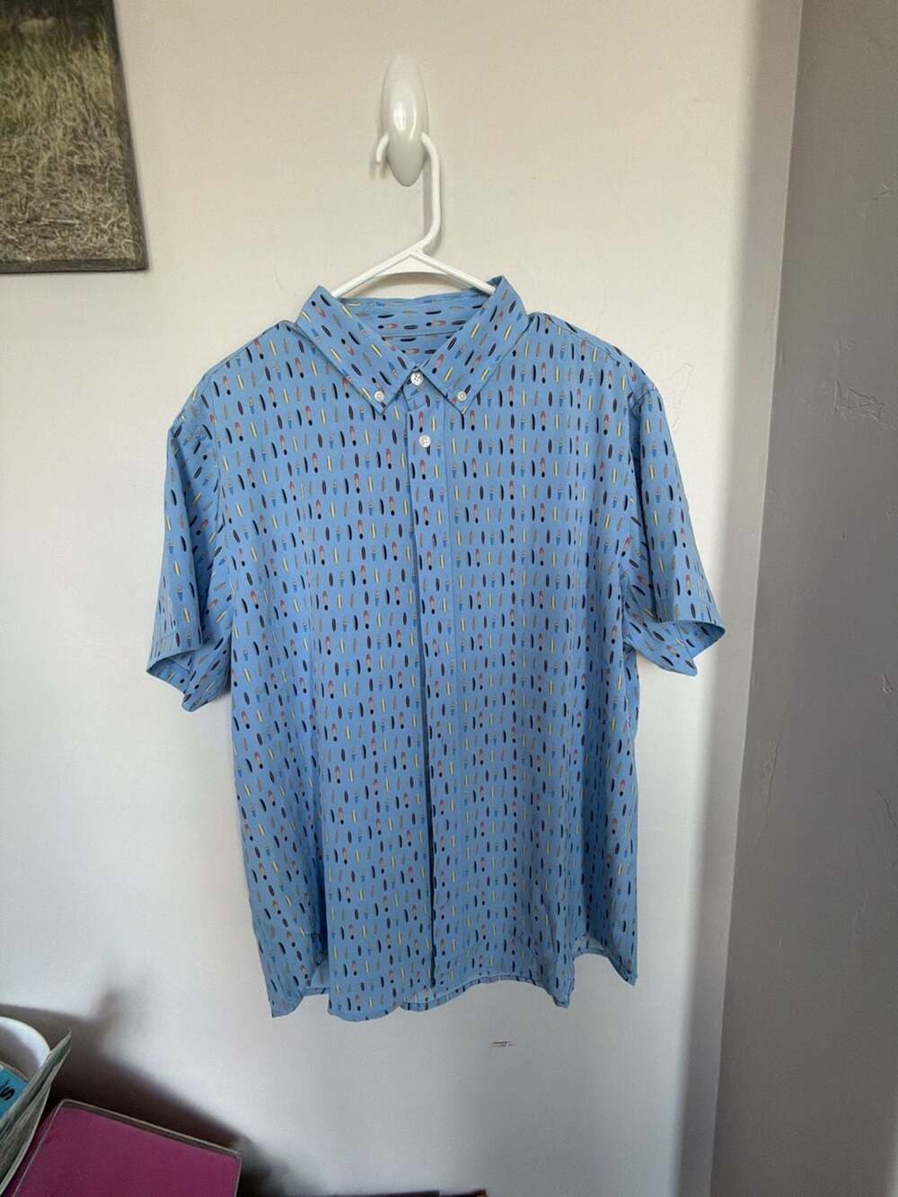 Cotton & Co. Men's Blue Surfboard Print Short Sleeve Button Down Shirt